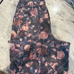 Floral lululemon shorts